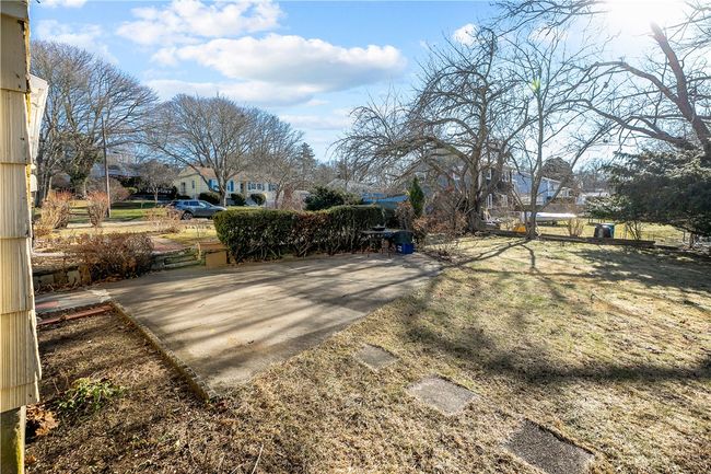 9 Continental Dr, House other with 3 bedrooms, 3 bathrooms and 3 parking in Middletown RI | Image 42