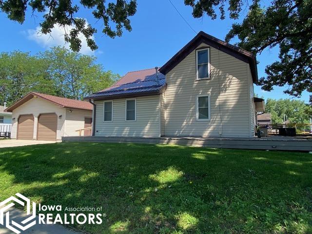 9th Ave, Clear Lake, IA 50428
