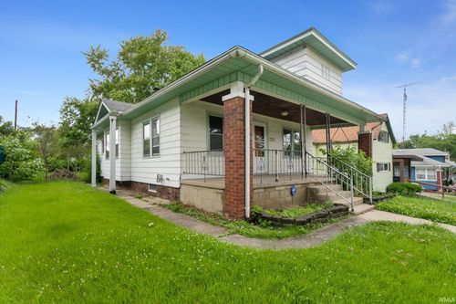 2201 Catalpa Ave, South Bend, IN, 46613-1912 | Card Image