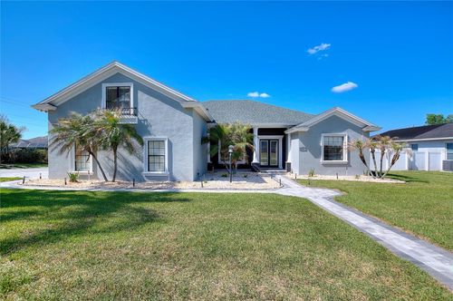 2687 Brookside Bluff Loop, Lakeland, FL, 33813-0820 | Card Image