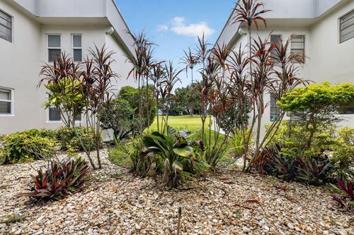 7 Piedmont A, Delray Beach, FL, 33484-5001 | Card Image