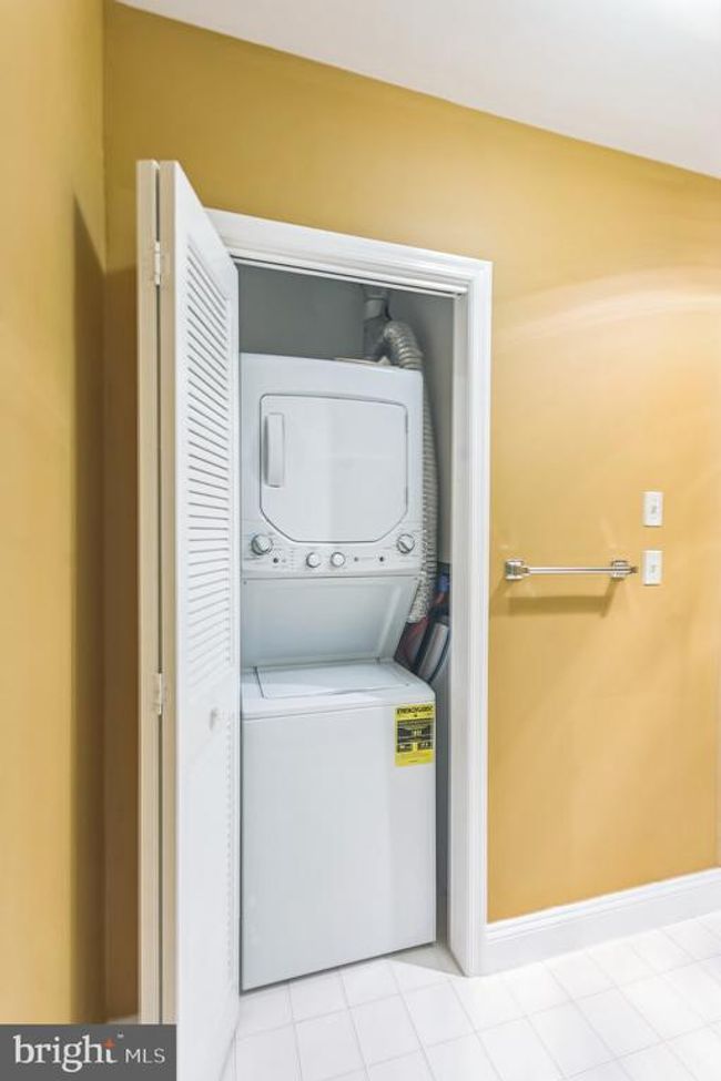 2015 Windrow Dr, Condo with 1 bedrooms, 1 bathrooms and null parking in PRINCETON NJ | Image 14
