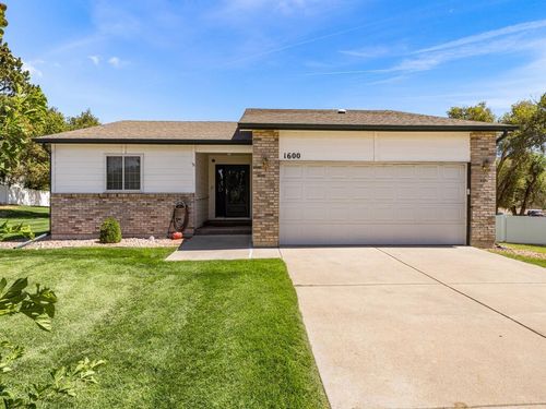 1600 Horseshoe Pl, Pueblo, CO, 81001-2000 | Card Image
