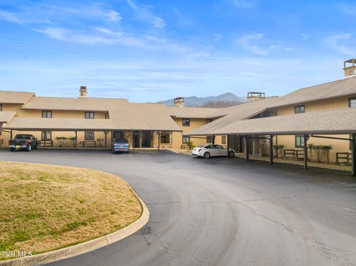 apt-305-1824 Oriole Rd, Gatlinburg, TN, 37738-5874 | Card Image
