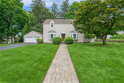 35 Glenwood Rd, New City, NY, 10956-3415 | Card Image