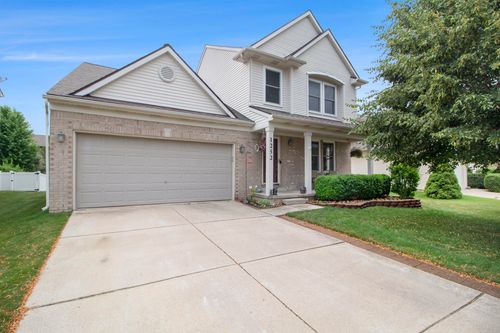 1252 Daisy Ln, Milan, MI, 48160-1196 | Card Image