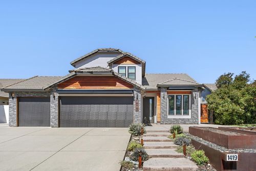 1419 Calle Las Casas, Roseville, CA, 95747-6855 | Card Image