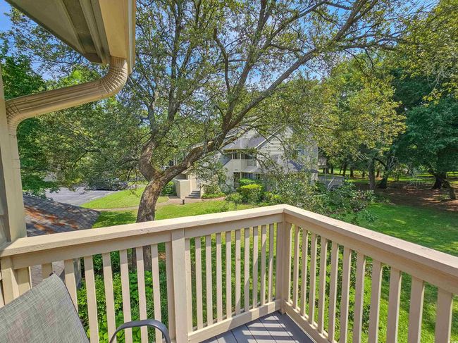 View of wooden terrace | Image 4