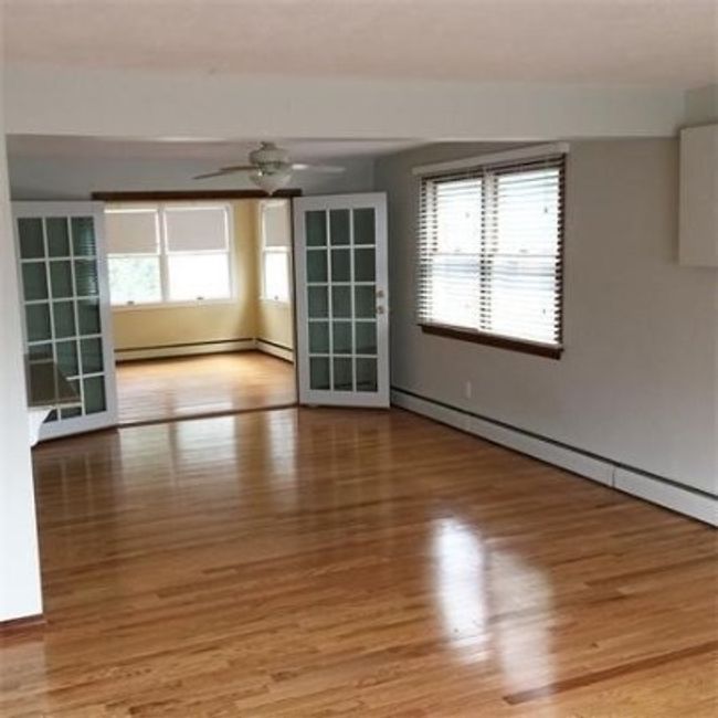 41 - 41 Loomis St, Condo with 3 bedrooms, 2 bathrooms and 2 parking in Cambridge MA | Image 7