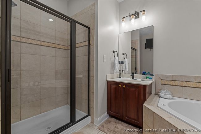 82 Pine Hawk Dr, Townhouse with 3 bedrooms, 3 bathrooms and null parking in Spring Lake NC | Image 37