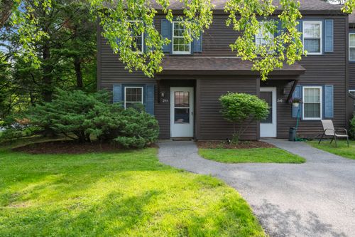 239 Twin Oaks Ter, South Burlington, VT, 05403-5401 | Card Image