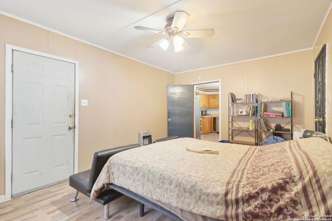 3311 W Cesar E Chavez Blvd, House other with 3 bedrooms, 1 bathrooms and null parking in San Antonio TX | Image 21