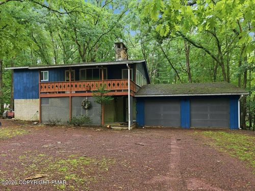 12 Pool Dr, Jim Thorpe, PA, 18229-9513 | Card Image