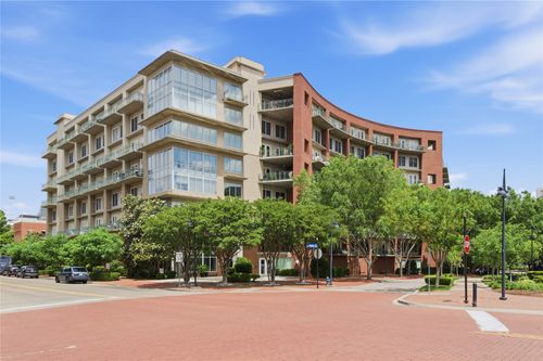 713-5055 Addison Cir, Addison, TX, 75001-6324 | Card Image