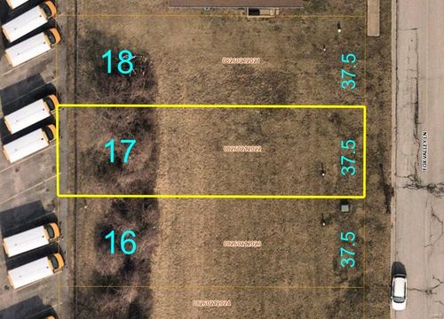 3425 Fox Valley Ln, Belleville, IL, 62220-3492 | Card Image