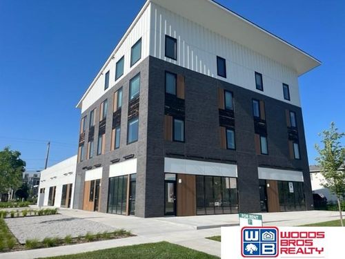 345 N 23rd St, Lincoln, NE, 68503-3639 | Card Image