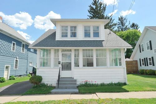 653 Dubois St, Elmira, NY, 14904-2245 | Card Image