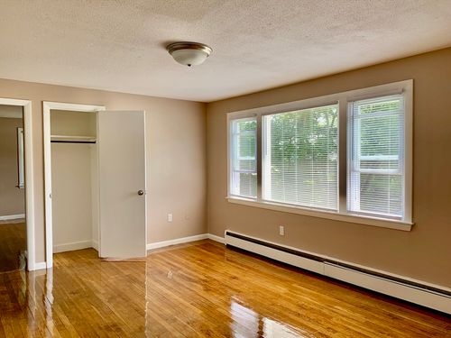2-0 Walker Avenue Ext, Milford, MA, 01757 | Card Image