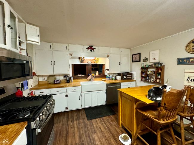 8353 State Road 109, House other with 3 bedrooms, 4 bathrooms and null parking in Wilkinson IN | Image 5
