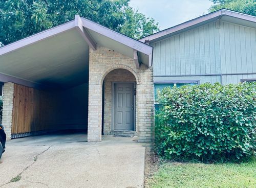 501 Trinidad Dr, Grand Prairie, TX, 75052-5341 | Card Image