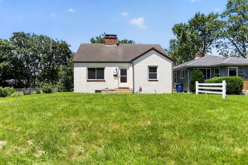 3239 Maize Road, Columbus, OH, 43224 | Card Image