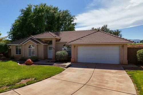 360 S Xavier Dr, Ivins, UT, 84738-6077 | Card Image