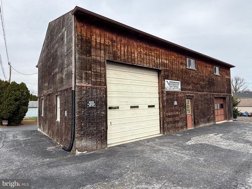 13 E Vine St, SHIREMANSTOWN, PA, 17011 | Card Image