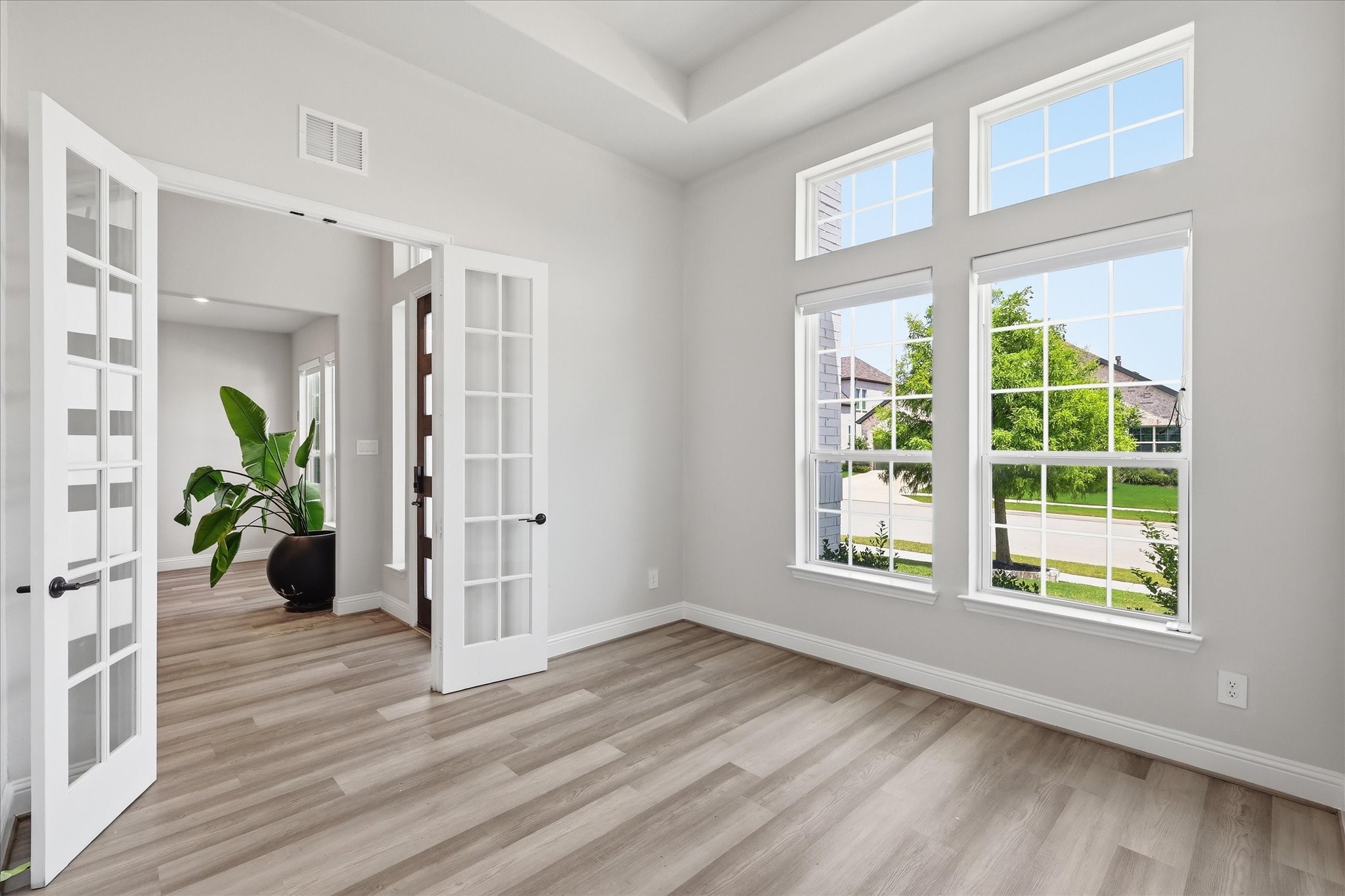 Residential in Northlake 5