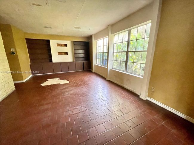 230 Ne 175 Th Ter, House other with 3 bedrooms, 2 bathrooms and null parking in North Miami Beach FL | Image 11
