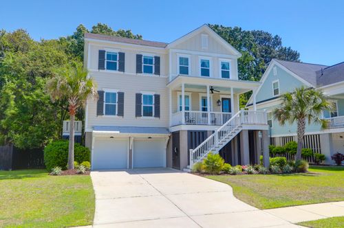 3534 Saltflat Ln, Mount Pleasant, SC, 29466-9398 | Card Image