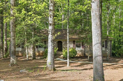 122 Bellview Dr, Taylors, SC, 29687-4903 | Card Image