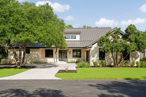 12 Treehaven Ln, The Hills, TX, 78738-1445 | Card Image