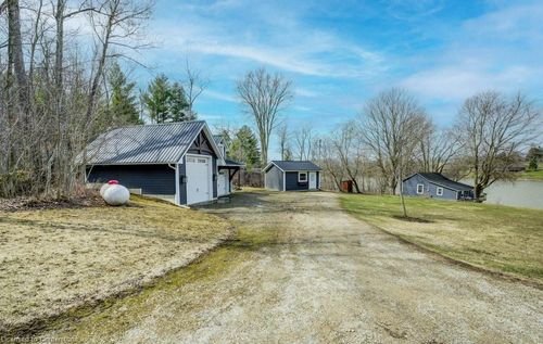 193 1d Road, Conestogo Lake, ON, N0G1P0 | Card Image