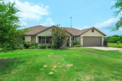 1835 Carter Rd, Springtown, TX, 76082-7533 | Card Image