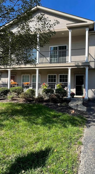 103 - 55 Barrington Court, Townhouse with 3 bedrooms, 2 bathrooms and 2 parking in Bridgeport WV | Image 1