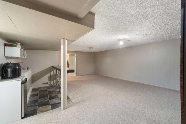 48 Franklin Dr Se, House other with 3 bedrooms, 2 bathrooms and 2 parking in Calgary AB | Image 20