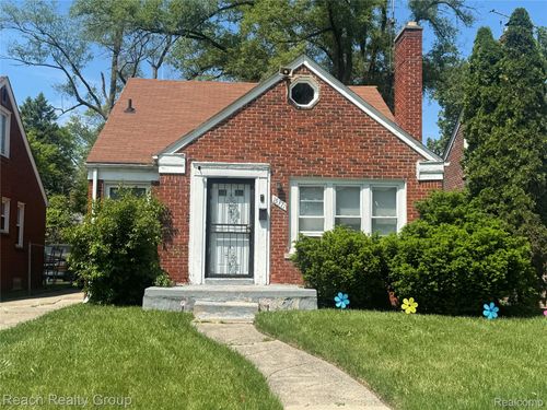 15371 Heyden St, Detroit, MI, 48223-1744 | Card Image