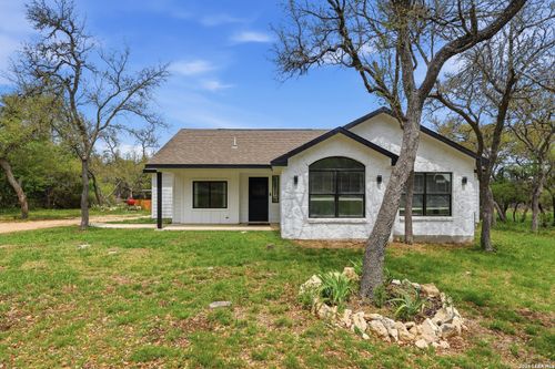 297 Rust Ranch Rd, Blanco, TX, 78606-5736 | Card Image