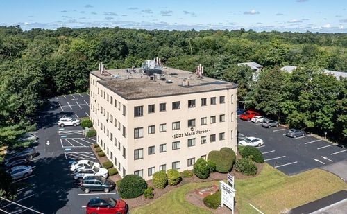 1221 Main St, Weymouth, MA, 02190-1561 | Card Image