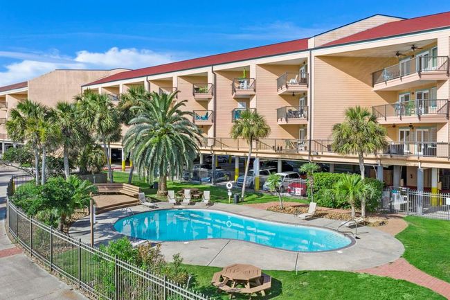 APT-332 - 9520 Seawall Blvd, Townhouse with 1 bedrooms, 1 bathrooms and null parking in Galveston TX | Image 25