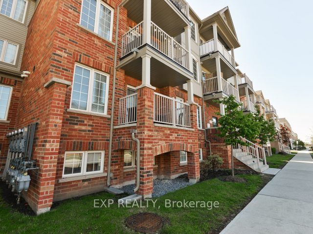 Residential in Toronto W05 3