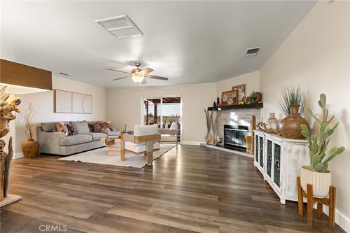 74146 Cactus Dr, Twentynine Palms, CA, 92277 | Card Image