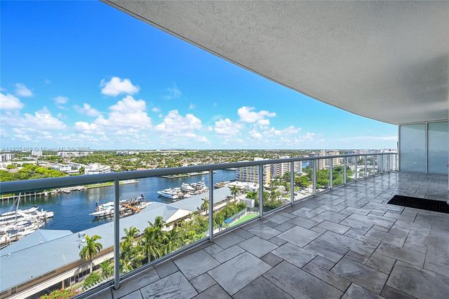 APT-1211 - 1 N Ocean Blvd, Condo with 2 bedrooms, 2 bathrooms and null parking in Pompano Beach FL | Image 30