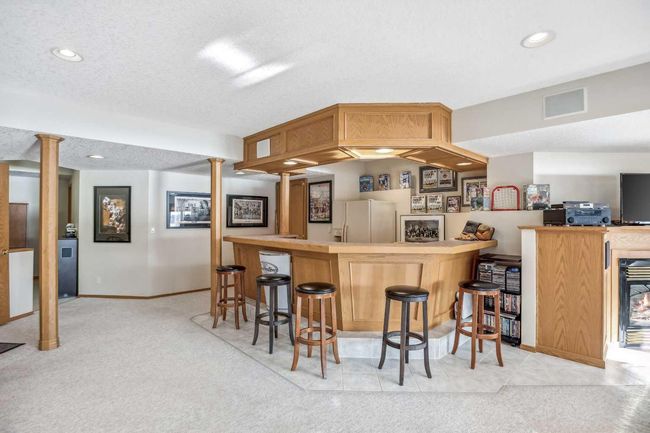 76 Chaparral Cove Se, House other with 3 bedrooms, 3 bathrooms and 4 parking in Calgary AB | Image 32
