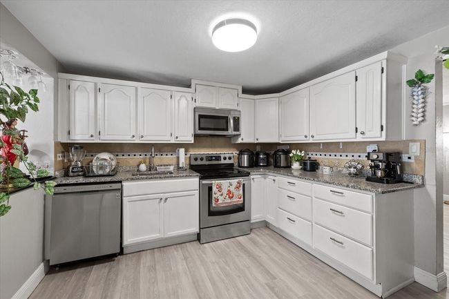 1712 W Atkinson St, House other with 3 bedrooms, 2 bathrooms and null parking in TAMPA FL | Image 16