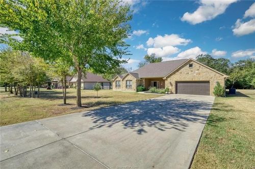 4326 Green Pastures, North Zulch, TX, 77872-6627 | Card Image