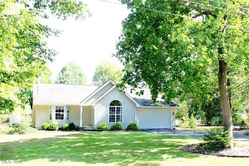 34 Beverly Dr, Columbiana, OH, 44408-1409 | Card Image