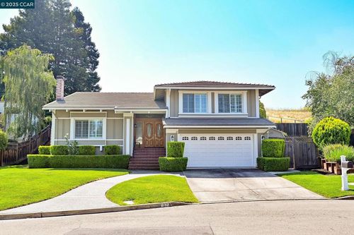 87 Molokai Ct, San Ramon, CA, 94582-1418 | Card Image