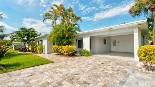 701 Se 1st St, Boynton Beach, FL, 33435-5624 | Card Image