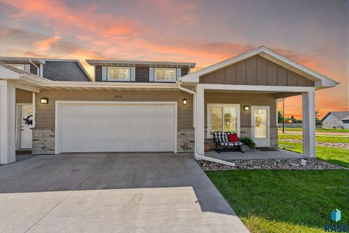 419 Harvest Trl Trail, Harrisburg, SD, 57032 | Card Image